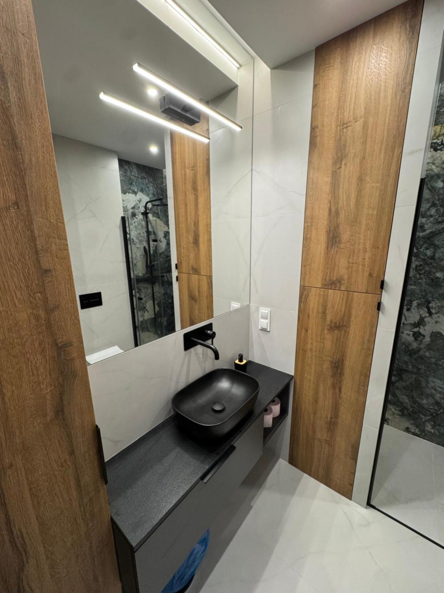Plaza Tower 3 * Kielce